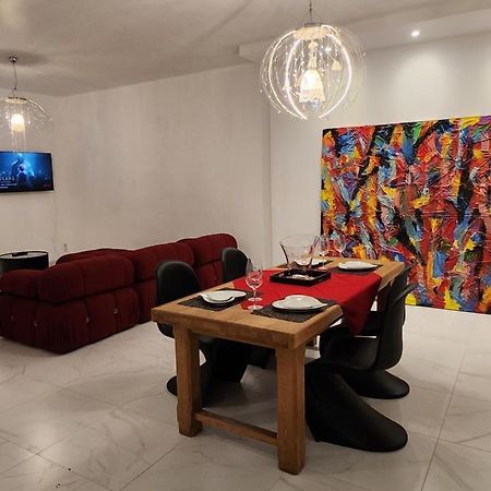 Maison Face A L'Abbaye D'Hautvillers - 2 Bedrooms 2 Bathrooms, Parking Buitenkant foto