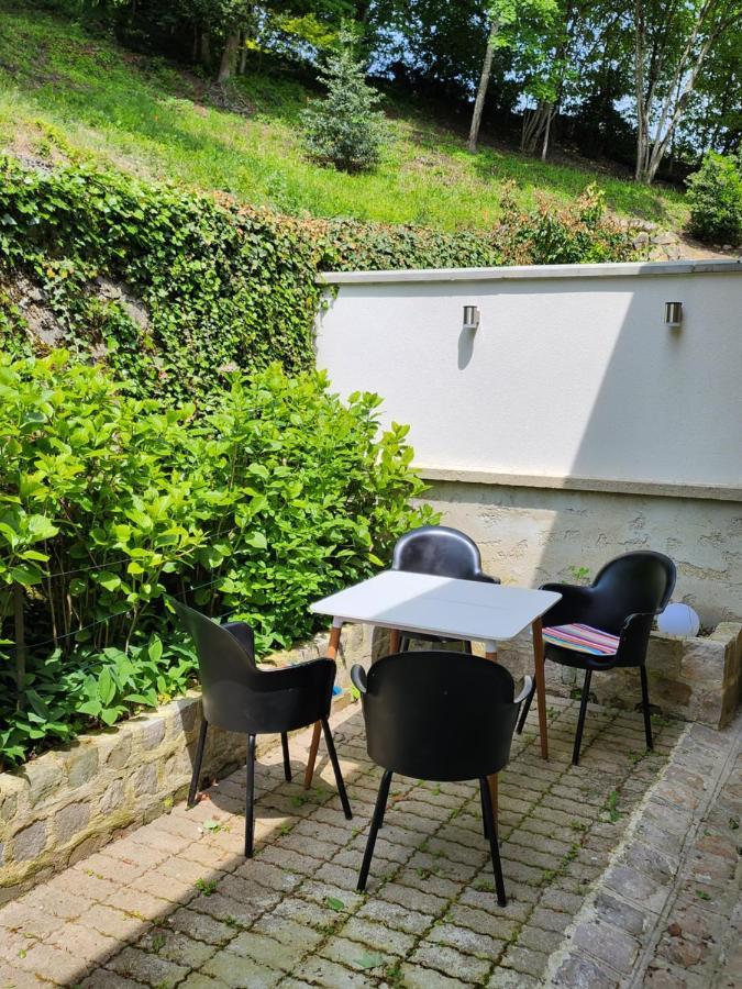 Maison Face A L'Abbaye D'Hautvillers - 2 Bedrooms 2 Bathrooms, Parking Buitenkant foto