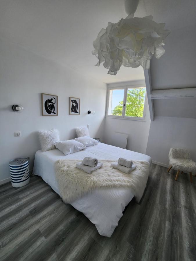 Maison Face A L'Abbaye D'Hautvillers - 2 Bedrooms 2 Bathrooms, Parking Buitenkant foto